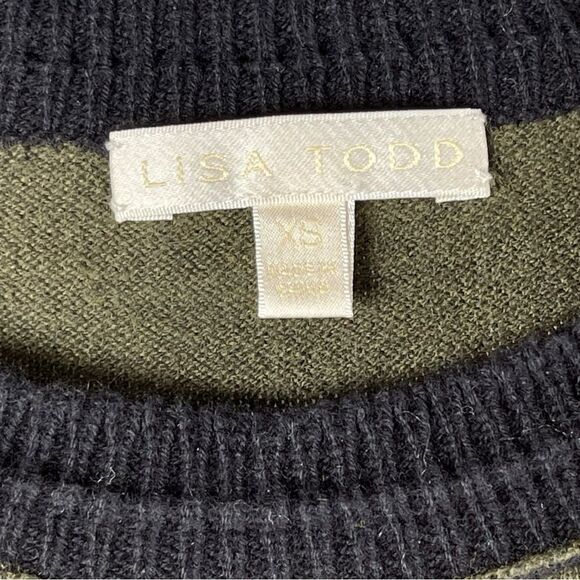 Lisa Todd Women XS ruffle heart green pink leopard crewneck cotton blend sweater - Picture 3 of 7